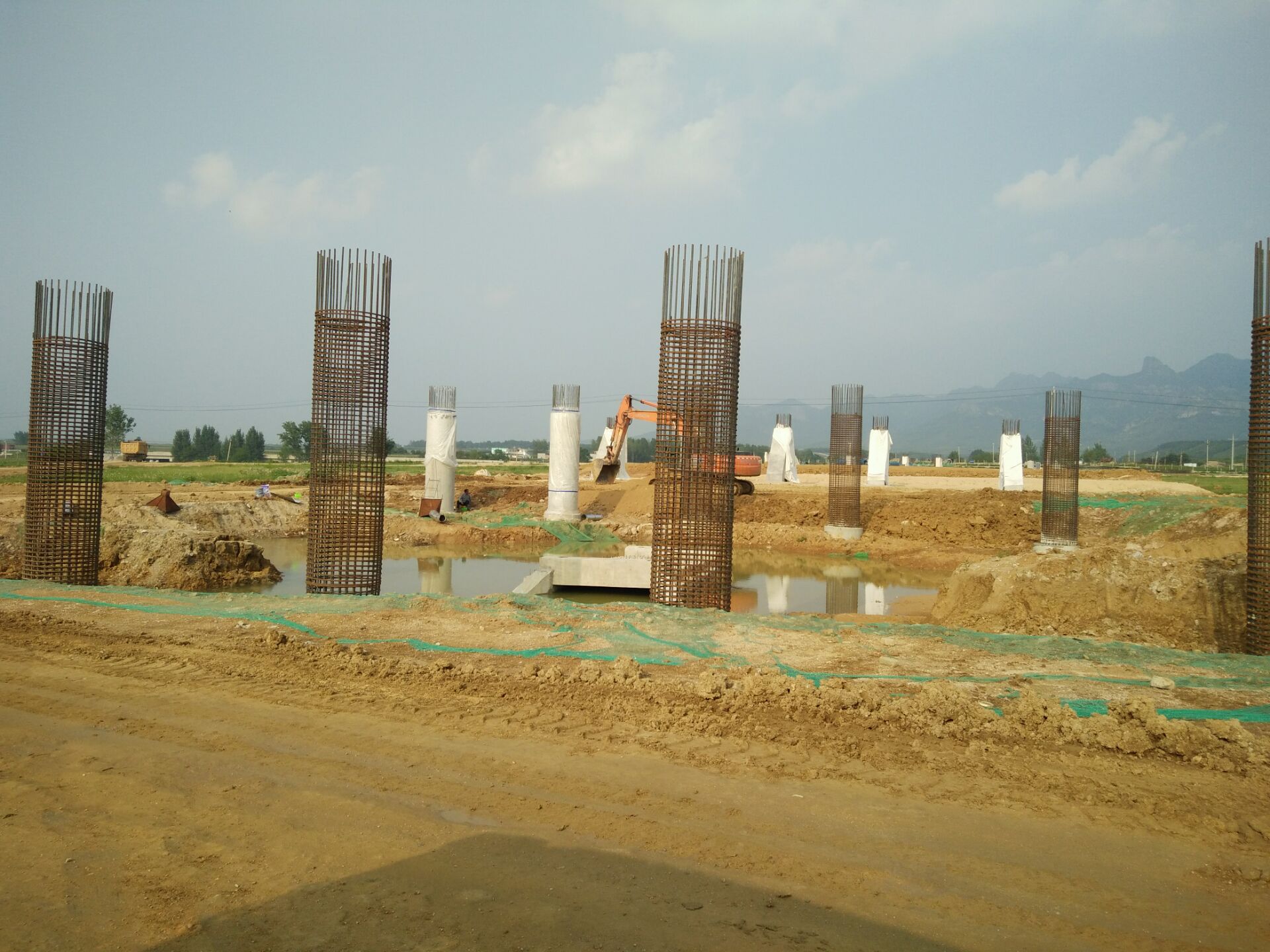 選擇偉志鋼模板，做優質路橋工程